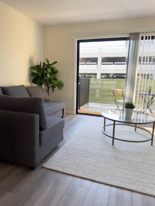 Modern Retreat 1 Mi. From Disney Anaheim Extérieur photo